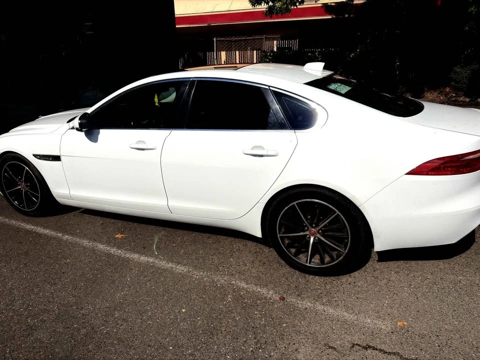 2016 Jaguar X260 XF - Image 4 of 4
