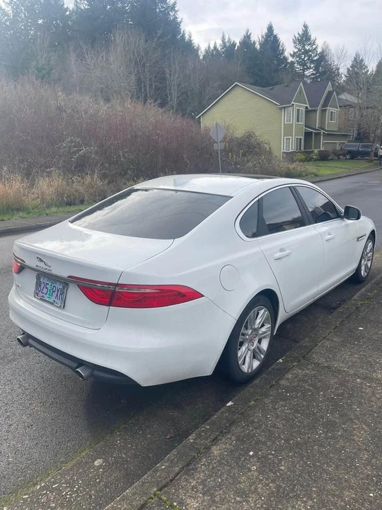 2016 Jaguar X260 XF - Image 2 of 8