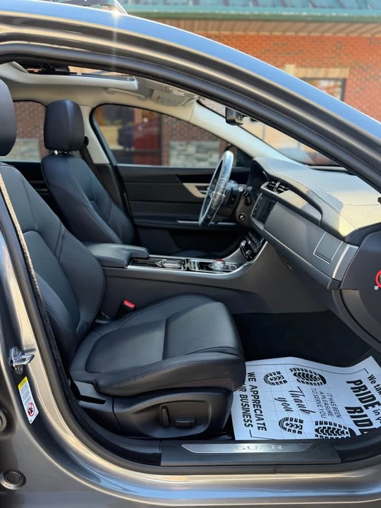 2016 Jaguar X260 XF - Image 12 of 16