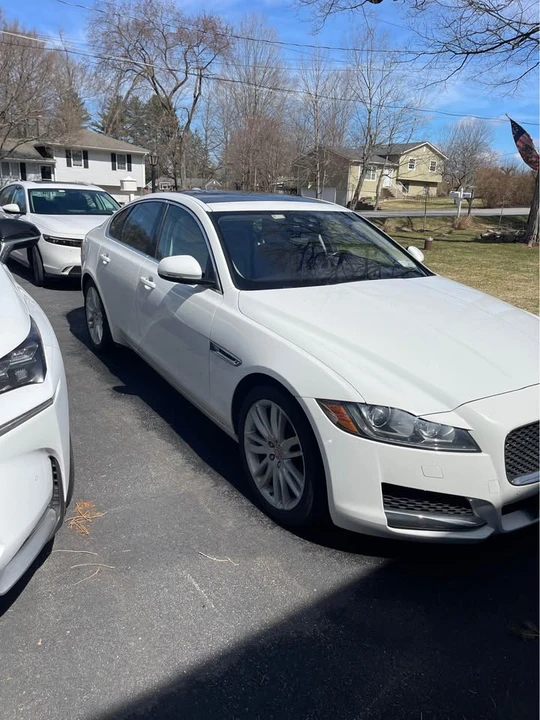 2016 Jaguar X260 XF - Image 3 of 19