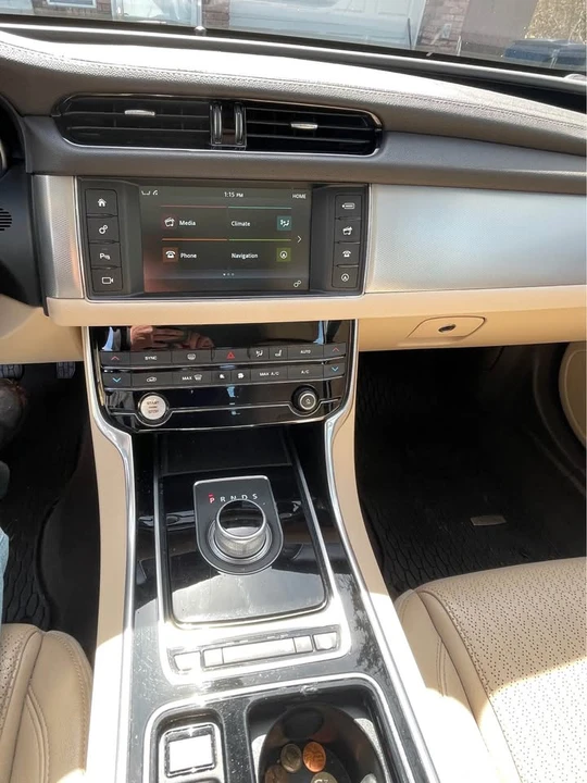 2016 Jaguar X260 XF - Image 15 of 19