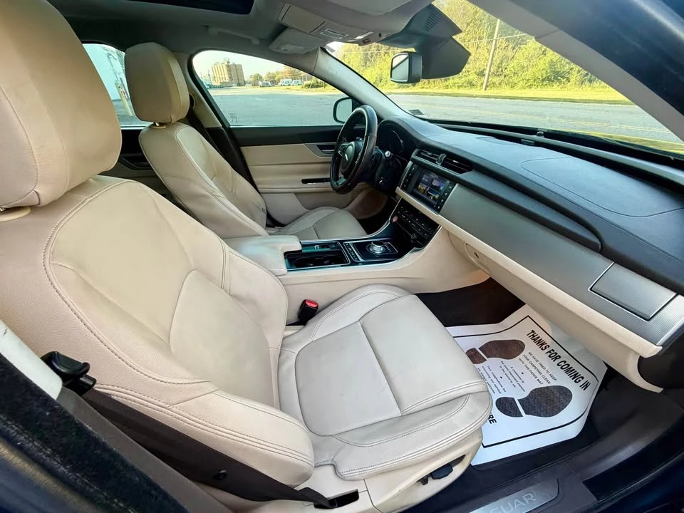 2016 Jaguar X260 XF - Image 11 of 20