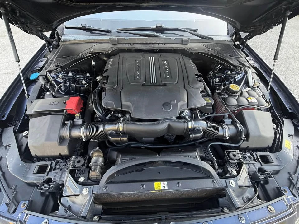 2016 Jaguar X260 XF - Image 19 of 20