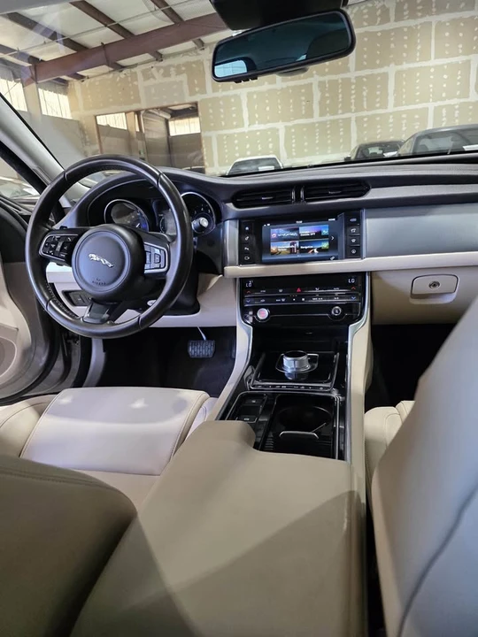 2016 Jaguar X260 XF - Image 19 of 19