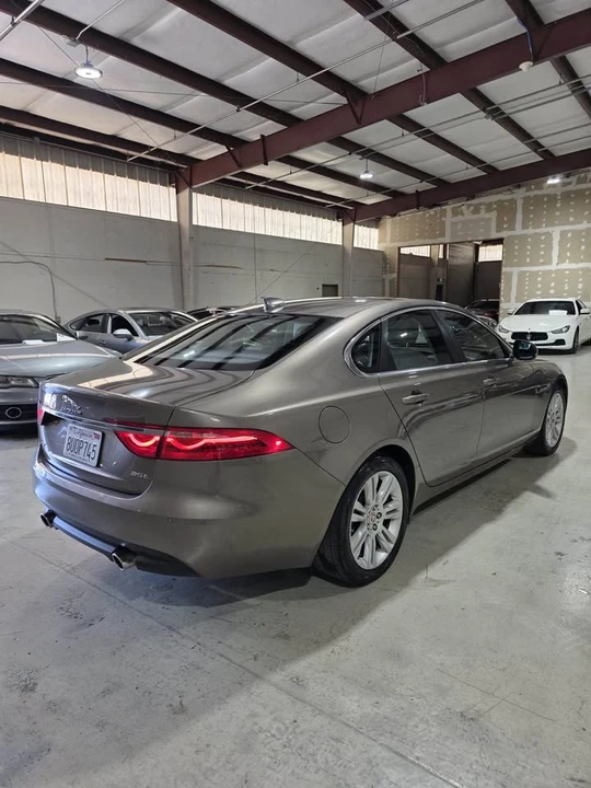 2016 Jaguar X260 XF - Image 5 of 19