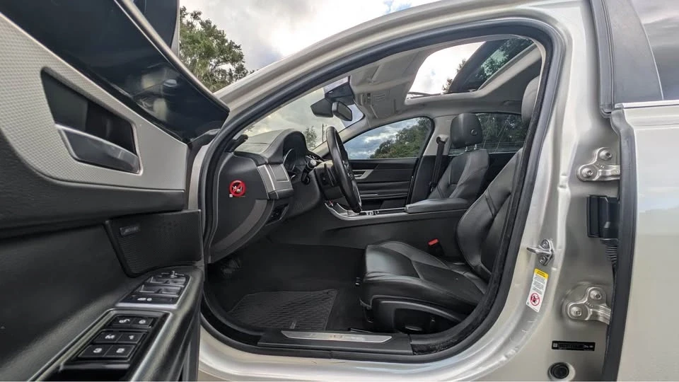 2016 Jaguar X260 XF - Image 13 of 19