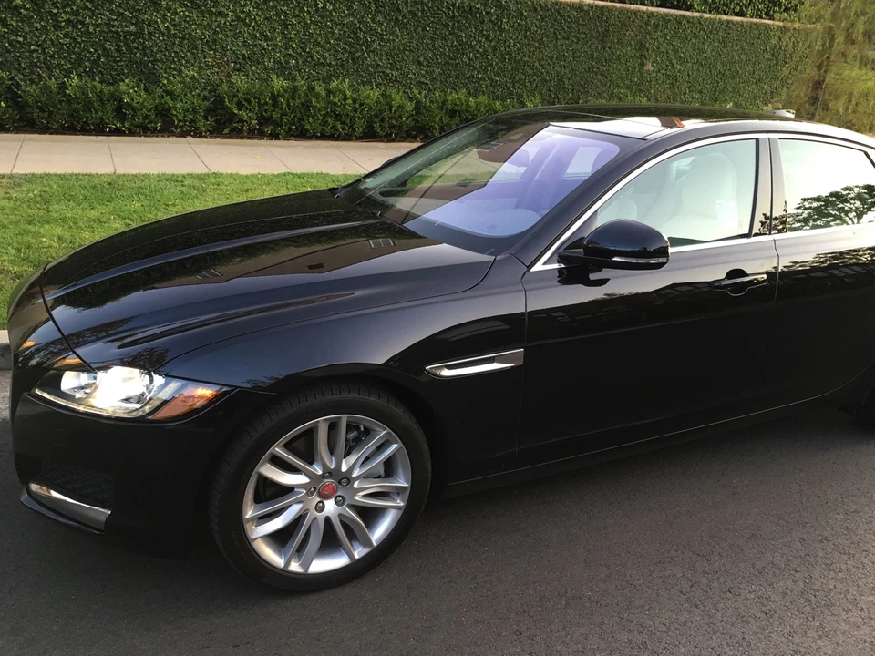 2016 Jaguar X260 XF - Image 9 of 10