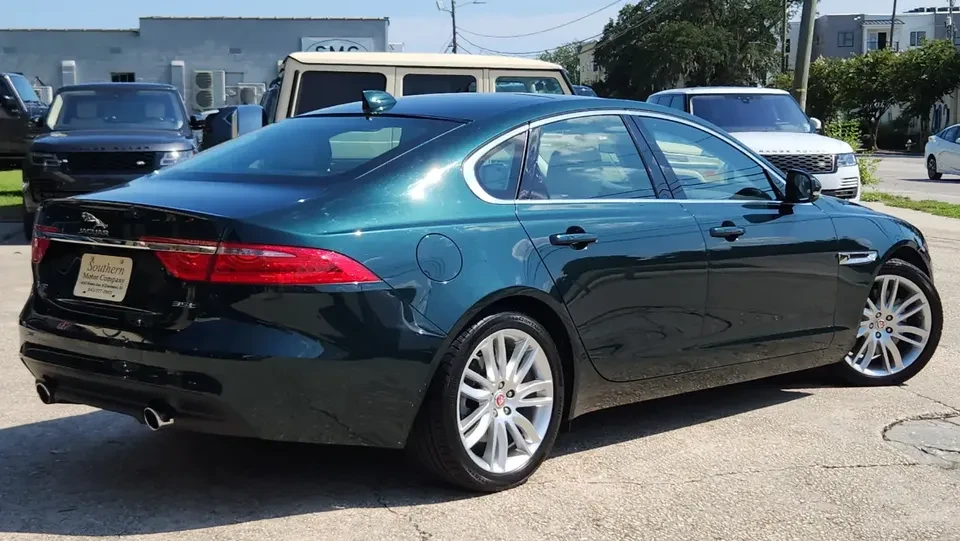 2016 Jaguar X260 XF - Image 8 of 19