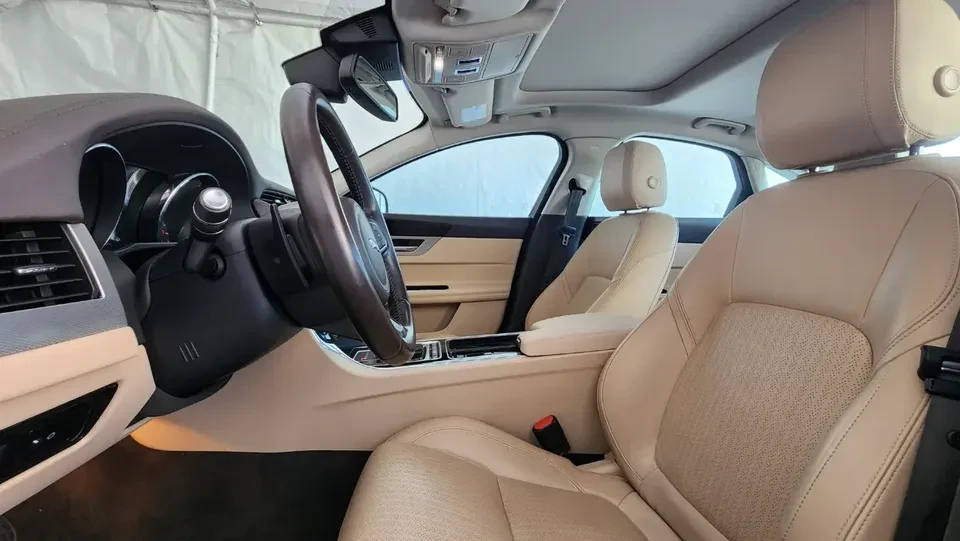2016 Jaguar X260 XF - Image 9 of 19
