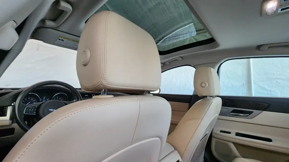 2016 Jaguar X260 XF - Image 17 of 19
