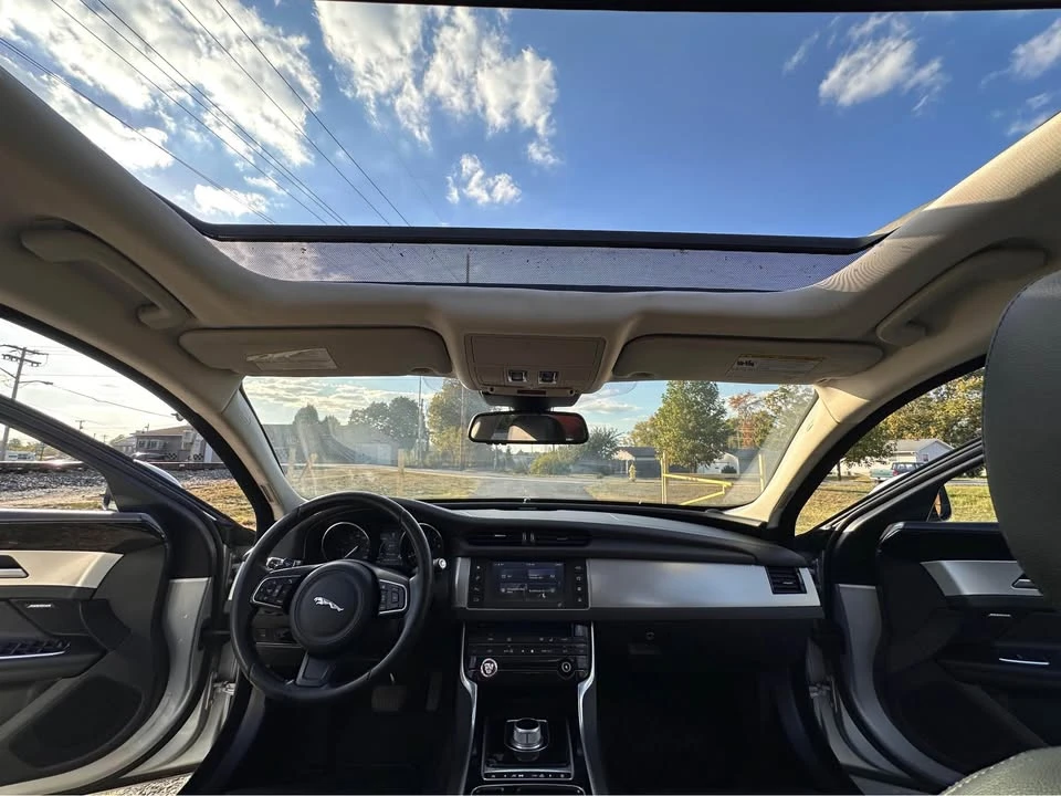 2016 Jaguar X260 XF - Image 18 of 20