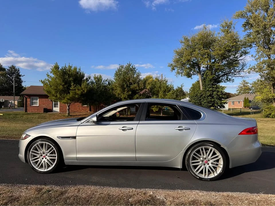 2016 Jaguar X260 XF - Image 2 of 20