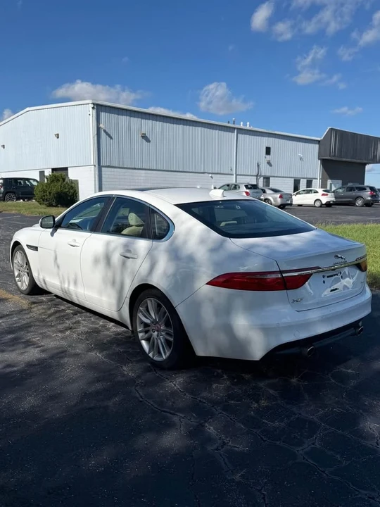 2016 Jaguar X260 XF - Image 4 of 10