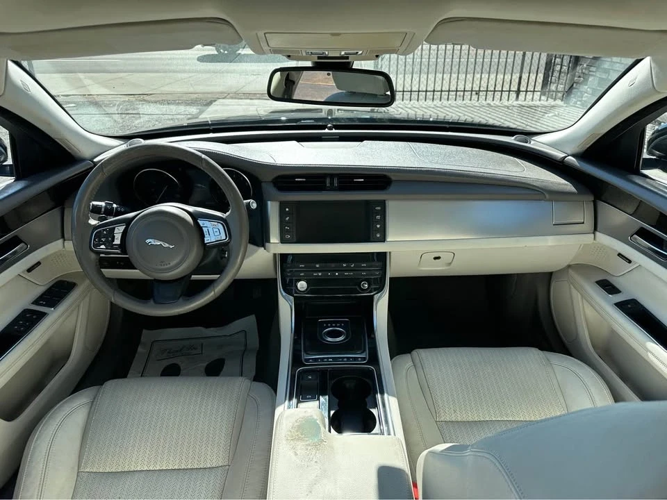 2016 Jaguar X260 XF - Image 10 of 12