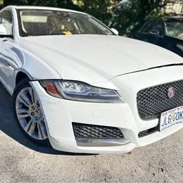 2016 Jaguar XF 35t Prestige