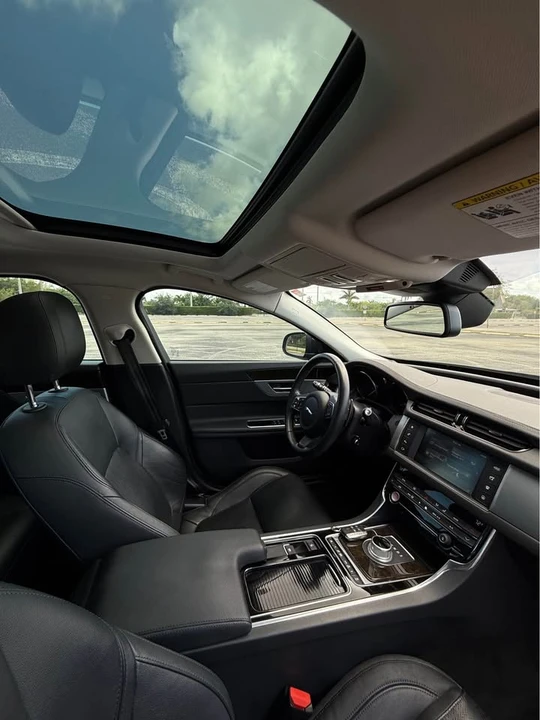 2016 Jaguar X260 XF - Image 12 of 14