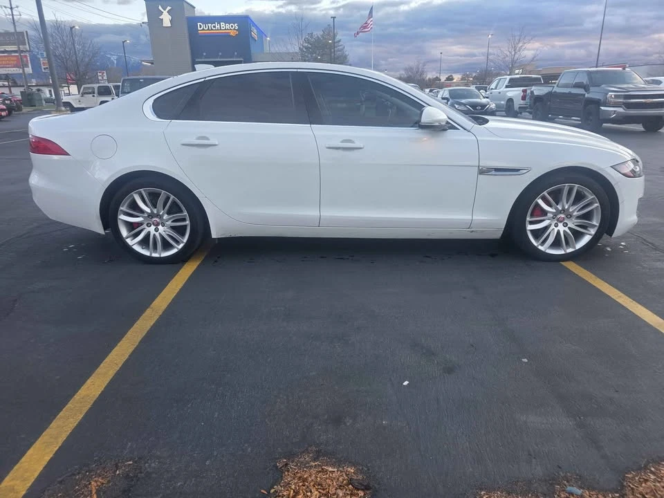 2016 Jaguar X260 XF - Image 2 of 19