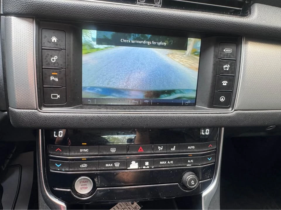 2016 Jaguar X260 XF - Image 16 of 19