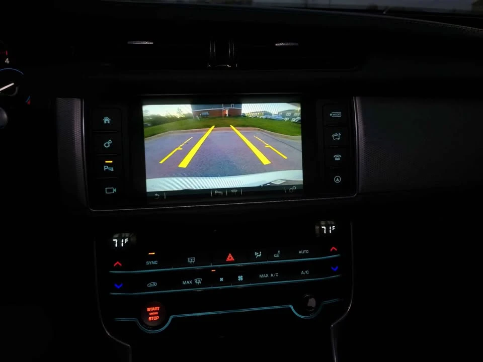 2016 Jaguar X260 XF - Image 12 of 16