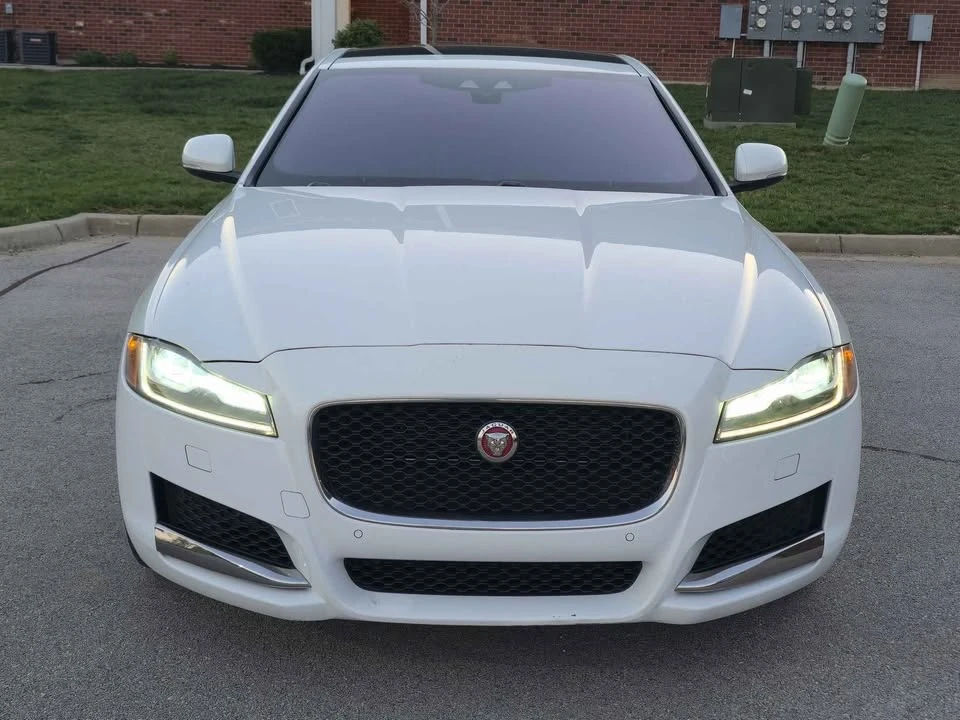 2016 Jaguar X260 XF - Image 2 of 16