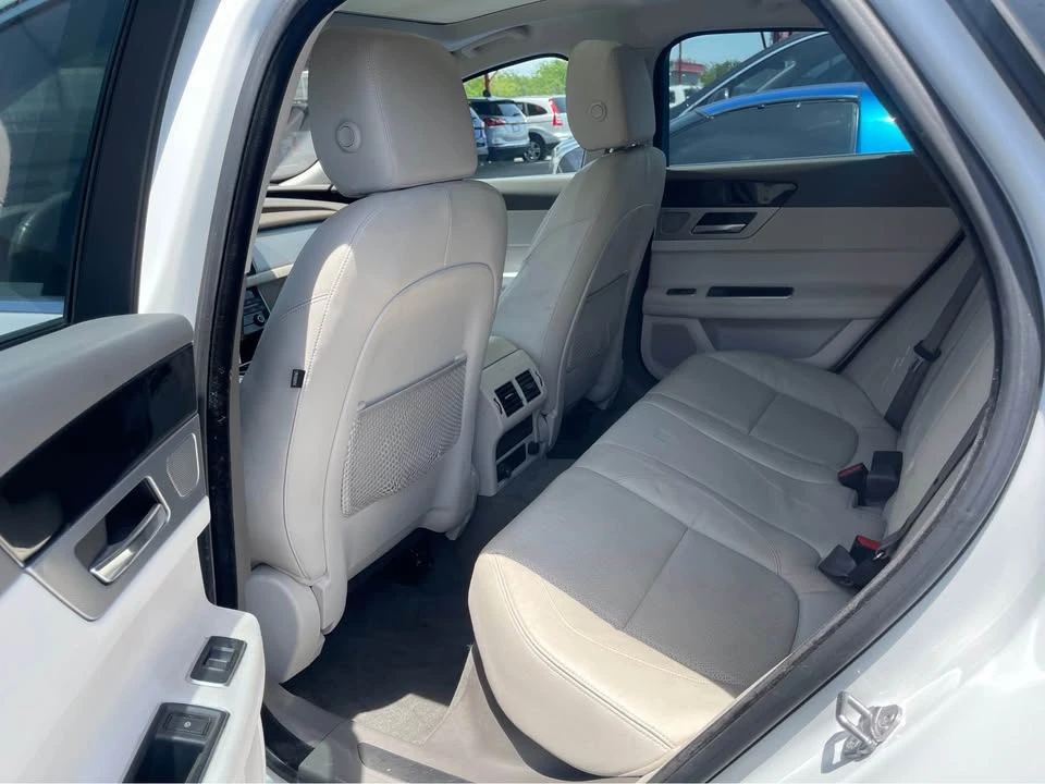 2016 Jaguar X260 XF - Image 8 of 8