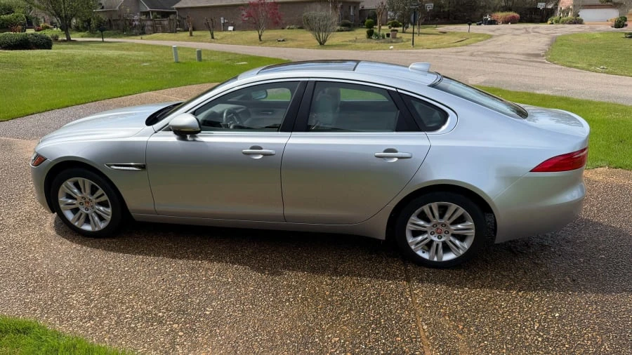 2016 Jaguar X260 XF - Image 7 of 13