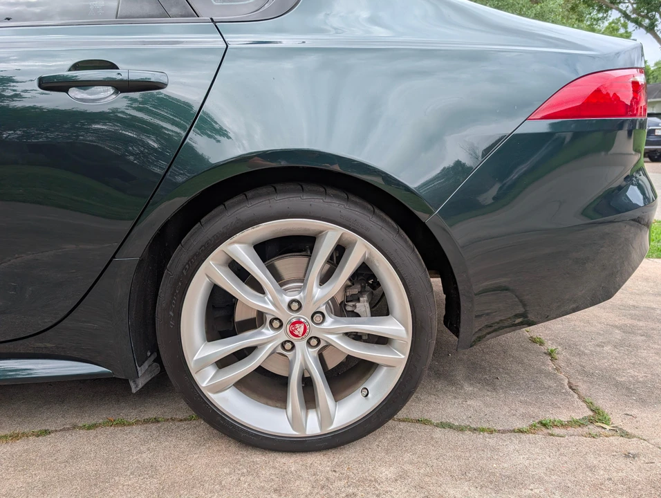 2016 Jaguar X260 XF - Image 18 of 31