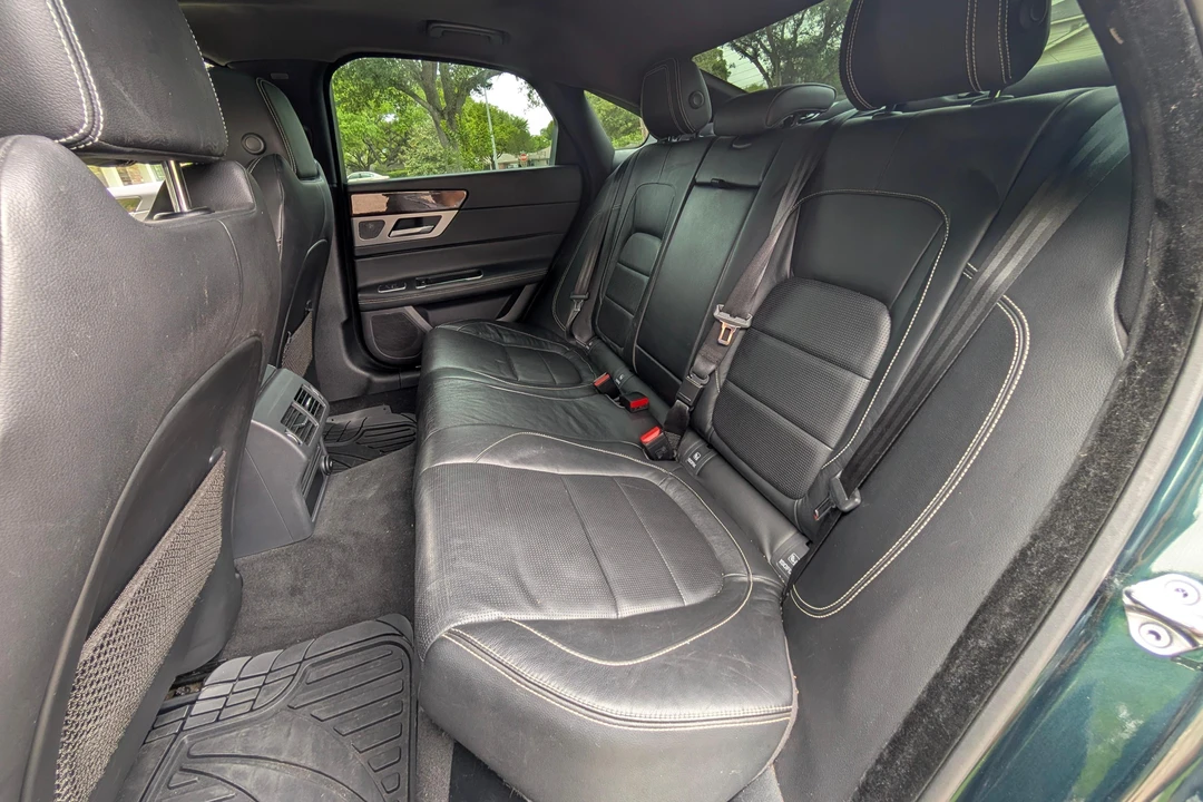 2016 Jaguar X260 XF - Image 25 of 31