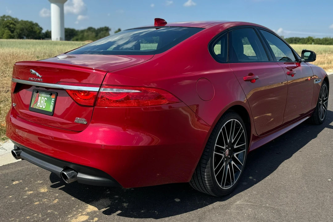 2016 Jaguar X260 XF - Image 4 of 31