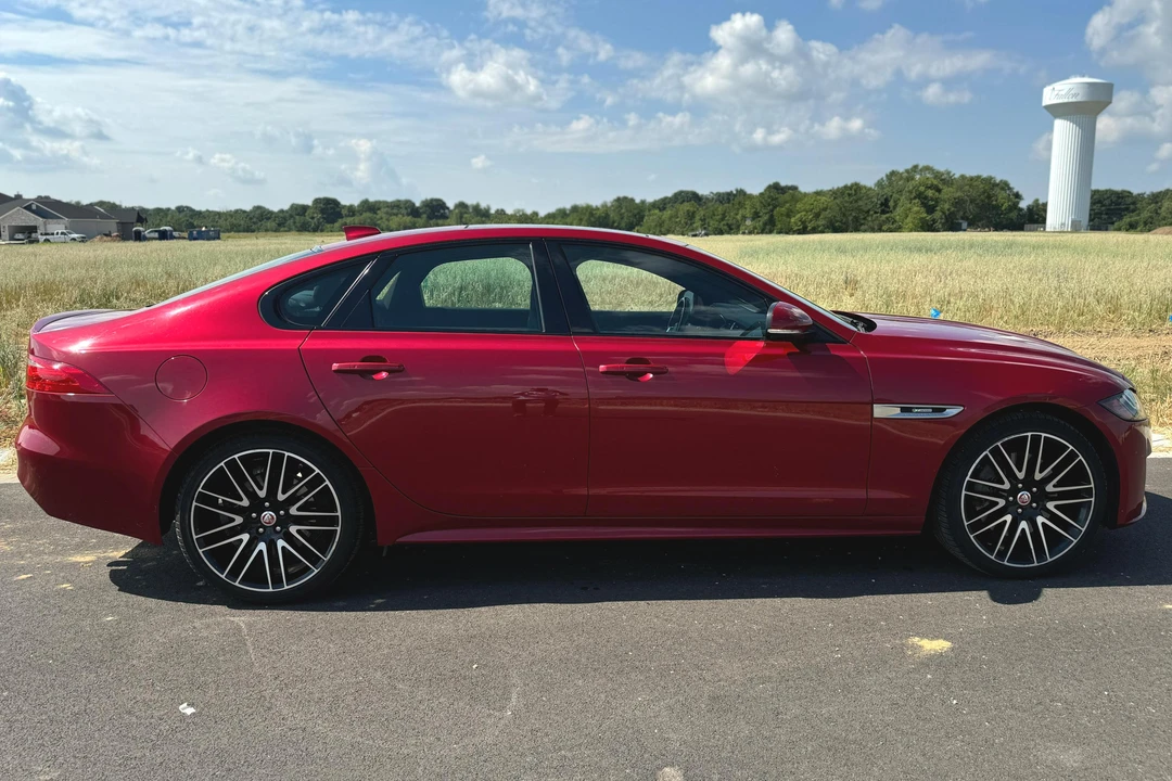2016 Jaguar X260 XF - Image 3 of 31
