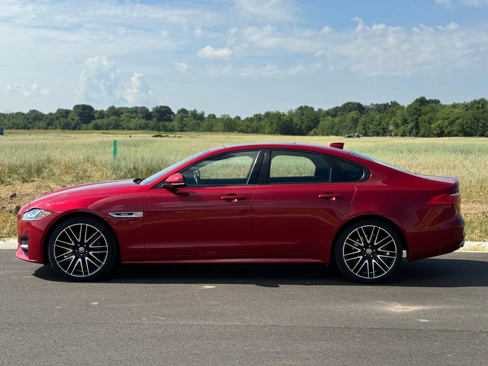 2016 Jaguar X260 XF - Image 9 of 31