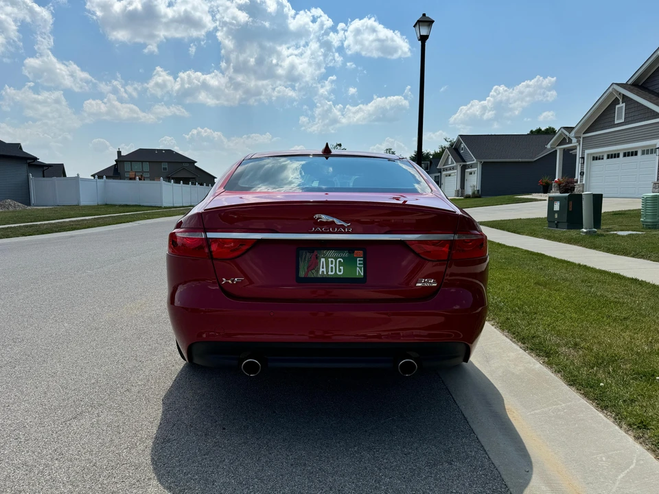 2016 Jaguar X260 XF - Image 11 of 31