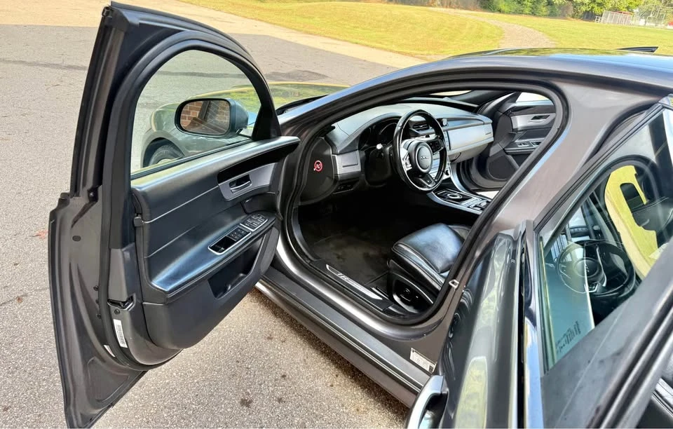 2016 Jaguar X260 XF - Image 7 of 18