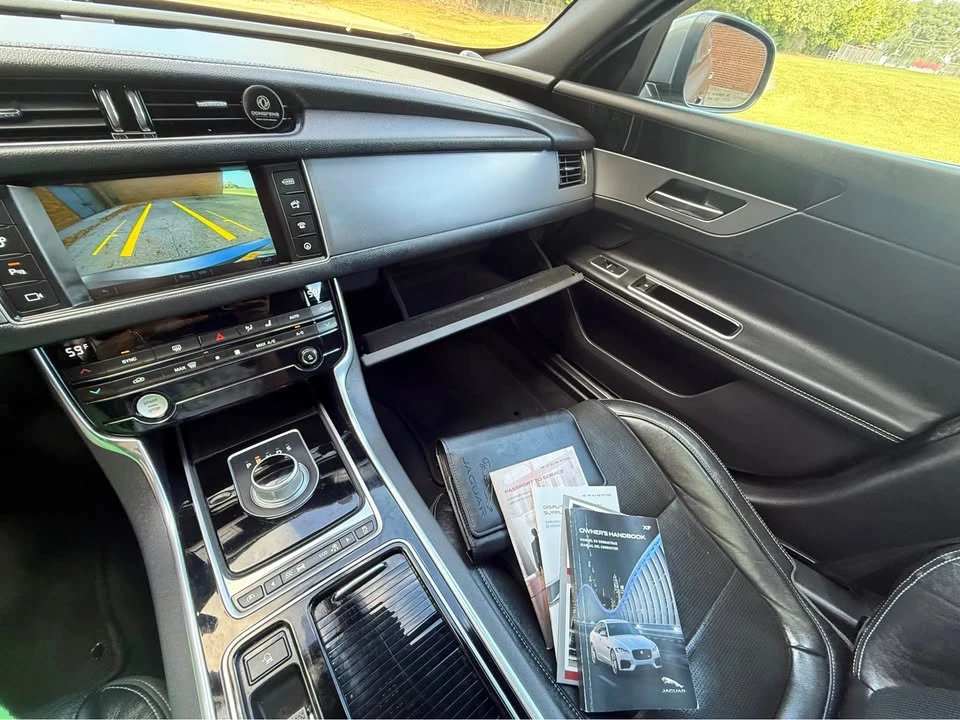 2016 Jaguar X260 XF - Image 17 of 18