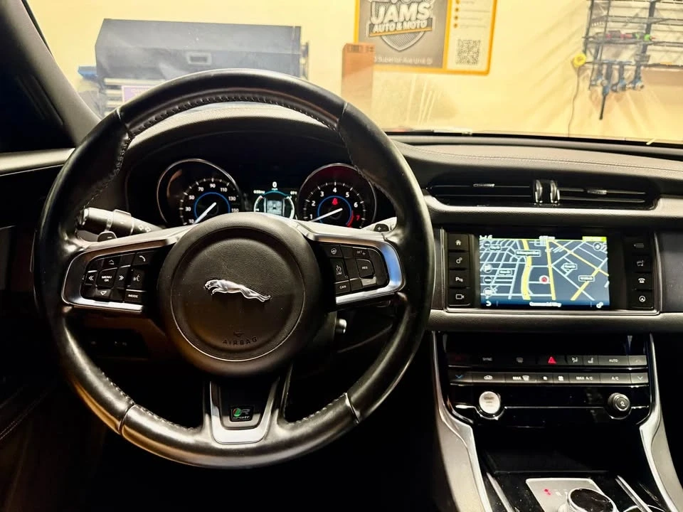 2016 Jaguar X260 XF - Image 16 of 20