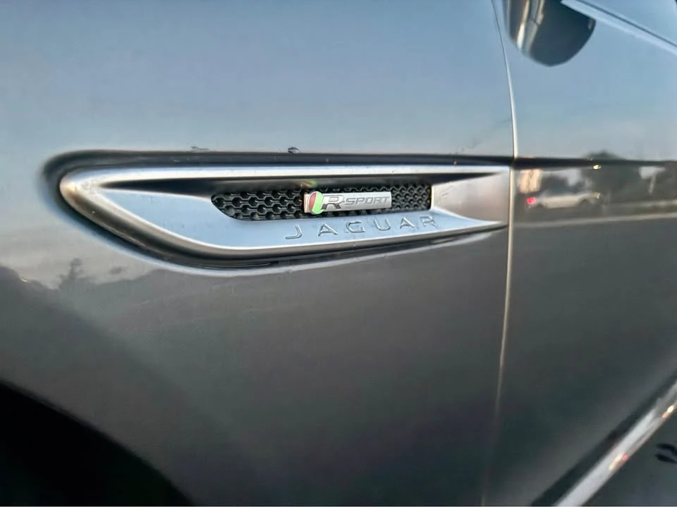 2016 Jaguar X260 XF - Image 9 of 20