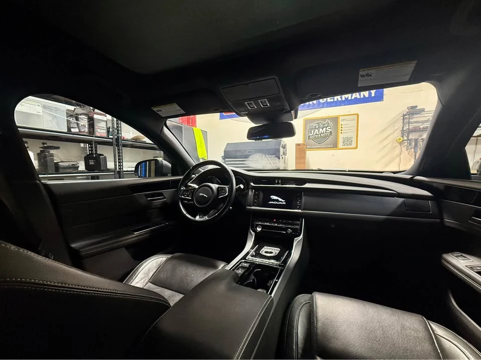 2016 Jaguar X260 XF - Image 15 of 20