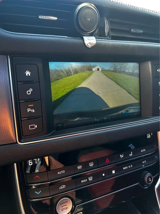 2016 Jaguar X260 XF - Image 14 of 16