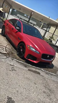 2016 Jaguar XF Luxury Sedan 4D