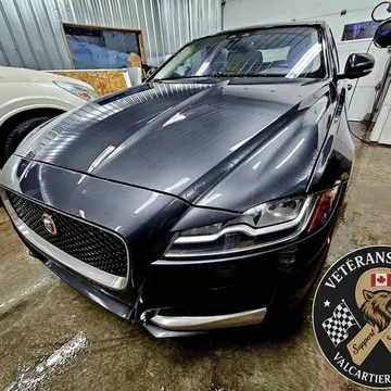2016 Jaguar XF Premium