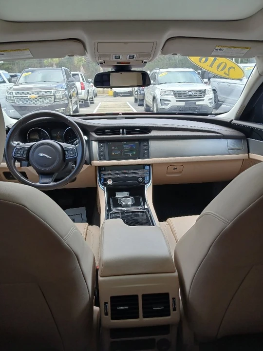 2016 Jaguar X260 XF - Image 11 of 12