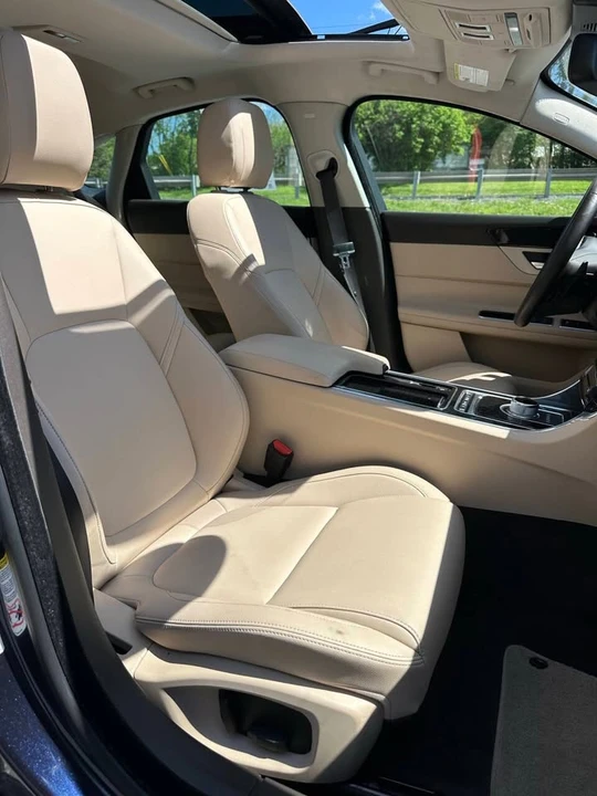 2016 Jaguar X260 XF - Image 19 of 20
