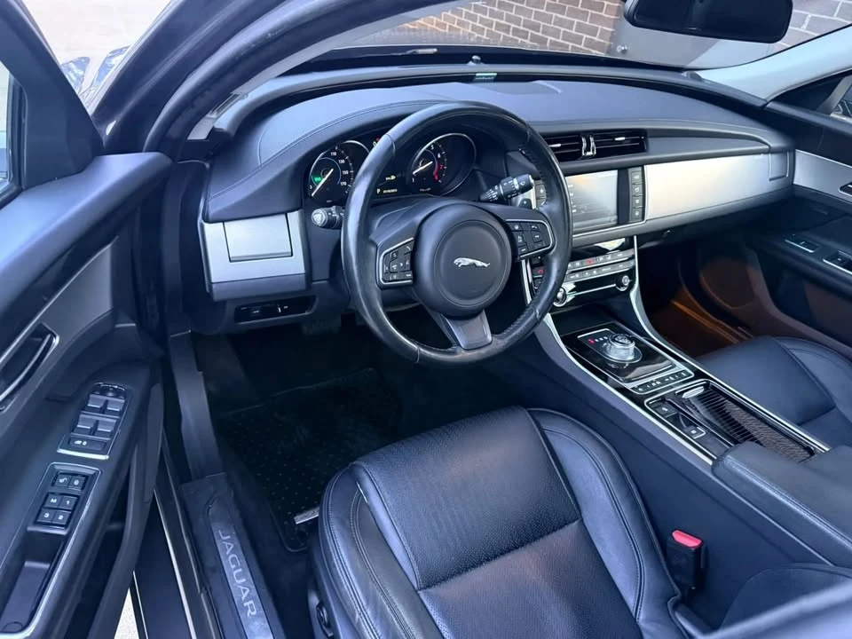 2016 Jaguar X260 XF - Image 15 of 20