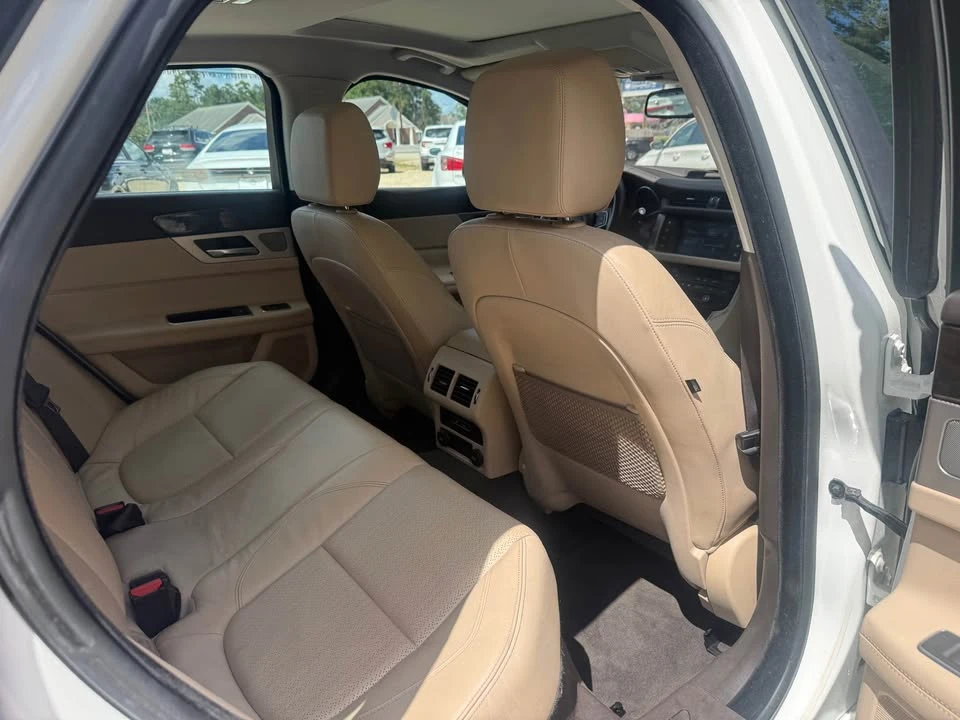 2016 Jaguar X260 XF - Image 16 of 20