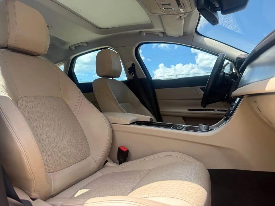 2016 Jaguar X260 XF - Image 13 of 20