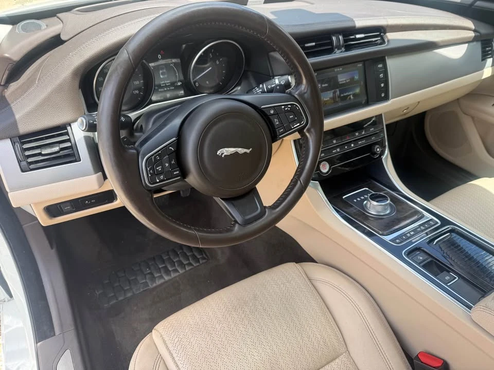 2016 Jaguar X260 XF - Image 10 of 20
