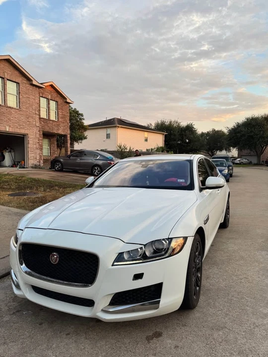 2016 Jaguar X260 XF - Image 3 of 16