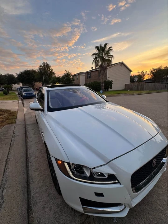 2016 Jaguar X260 XF - Image 10 of 14