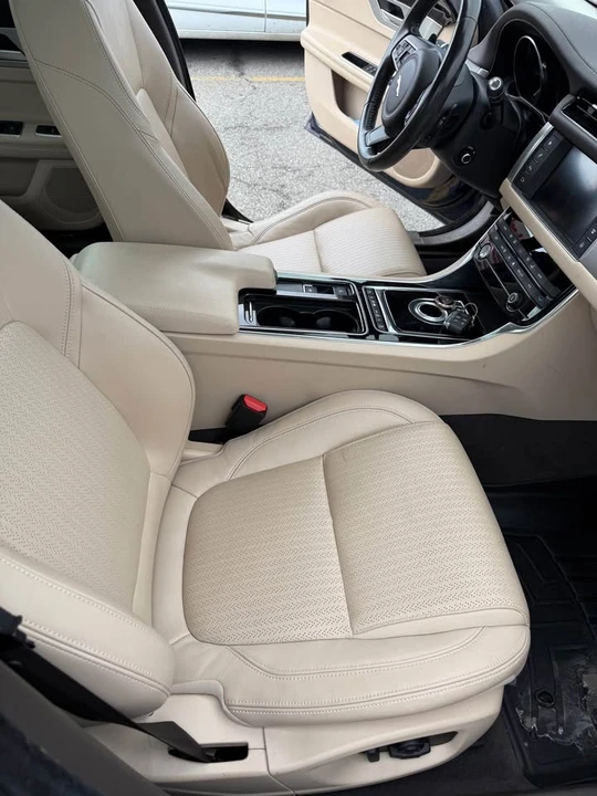 2016 Jaguar X260 XF - Image 13 of 14