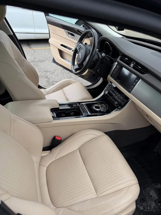 2016 Jaguar X260 XF - Image 10 of 14